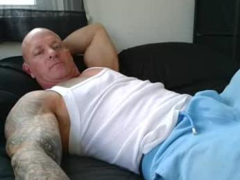 strongandhard073 — webcam model online on chaturbate