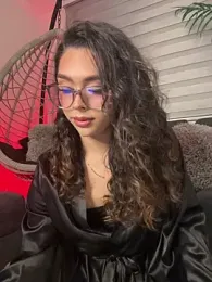 Samantha_Bernardo — webcam model online on stripchat