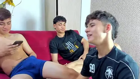 willy_sexxx18 — Stripchat stream photo (Apr 2026)