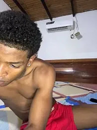 Jhan_Ngg — webcam model online on stripchat