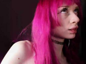 mnepohuyy — Bongacams stream photo (Apr 2026)