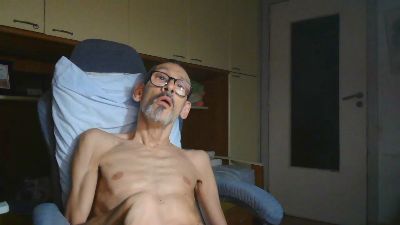 Neruda72 — webcam model online on cam4