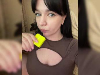 HellMor — webcam model online on bongacams