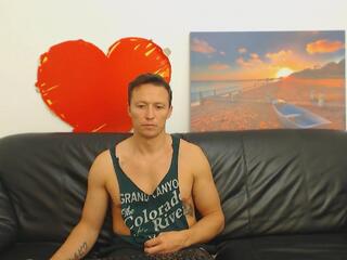 Alex Sean — webcam model online on flirt4free