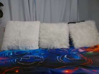 realdiamonddoll — webcam model online on camsoda