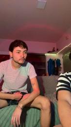 Devilboyzzz — Cam4 stream photo (Apr 2026)