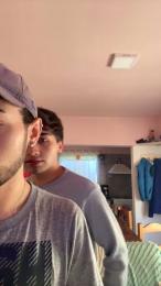 Devilboyzzz — webcam model online on cam4