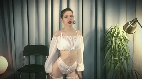 happynewdear — Stripchat stream photo (Apr 2026)