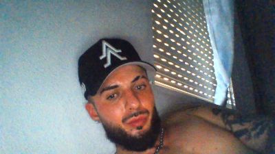 23cmbalkanboy — webcam model online on cam4