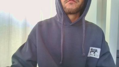 Surfer_30 — Cam4 stream photo (Apr 2026)