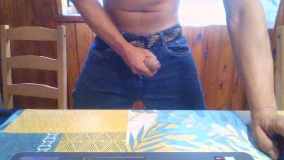 sexsicilyman — webcam model online on cam4