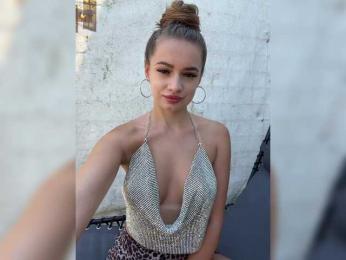 ------_ — Bongacams stream photo (Jun 2026)