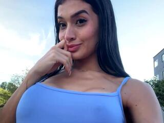 Amely Grey — webcam model online on flirt4free