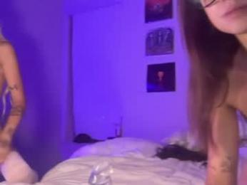 stellaquinnx — webcam model online on chaturbate