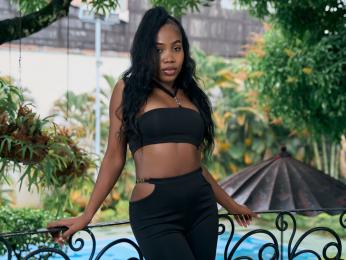 CarlieLyn — Livejasmin stream photo (Nov 2025)
