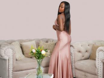 CarlieLyn — webcam model online on livejasmin