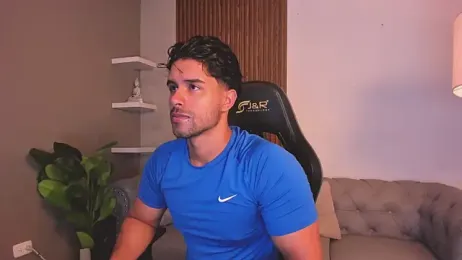 liam_collins21 — Stripchat stream photo (Apr 2026)