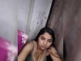 Mascotuni — webcam model online on bongacams