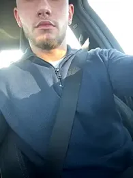 lewis91 — Stripchat stream photo (Dec 2025)