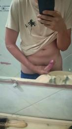Lucaspauzudo24 — Cam4 stream photo (May 2026)