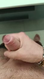 axel26 — Cam4 stream photo (Apr 2026)