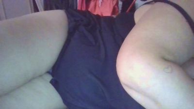 leshj — Cam4 stream photo (Apr 2026)