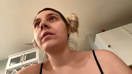 ScarletsWeb — Stripchat stream photo (Sep 2026)