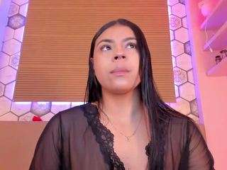 annytorres — Camsoda stream photo (May 2026)