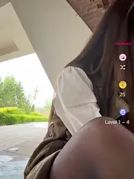 GG-BONG1 — Stripchat stream photo (May 2026)