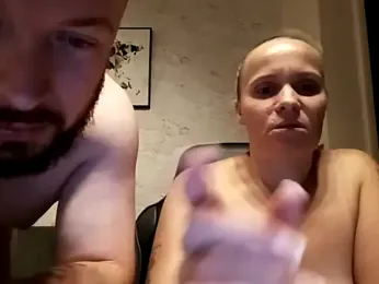 sarahlou89 — Stripchat stream photo (Sep 2023)