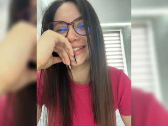 LeiaProseccina — webcam model online on bongacams