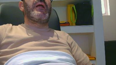 Teobg76 — webcam model online on cam4