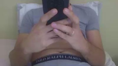 toyboy1993v — webcam model online on cam4