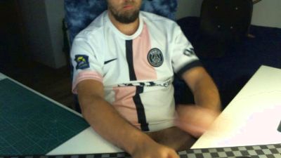 xikillo28 — webcam model online on cam4