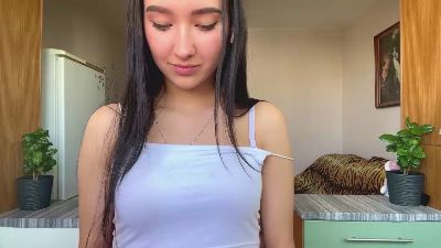ReginaBerri — webcam model online on cam4