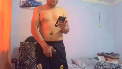 Juanchovergon22 — Cam4 stream photo (Apr 2026)