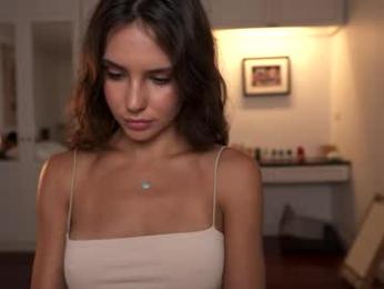 valerieh — webcam model online on chaturbate