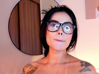 Kimberly Walton — webcam model online on flirt4free