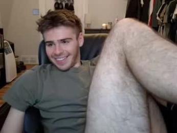 college_dad_bod — Chaturbate stream photo (May 2026)