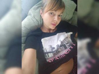 Tilda-1 — webcam model online on bongacams