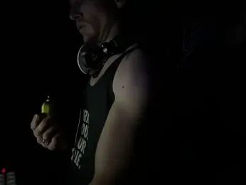 trash4cash — Stripchat stream photo (Apr 2026)