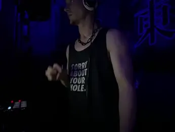 trash4cash — Stripchat stream photo (Apr 2026)