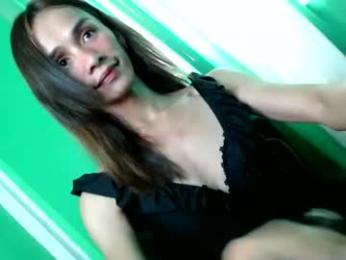familystroke_twinny8 — Chaturbate stream photo (May 2026)