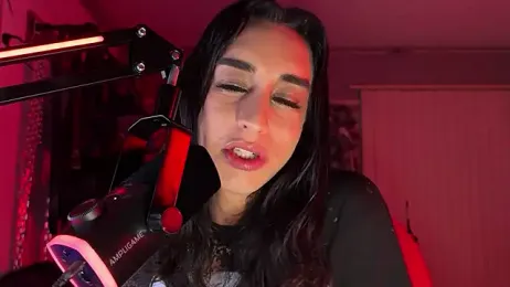 xoFrankie — webcam model online on stripchat