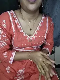 Cute-Smiely-Queen-Telugu — Stripchat stream photo (Sep 2026)