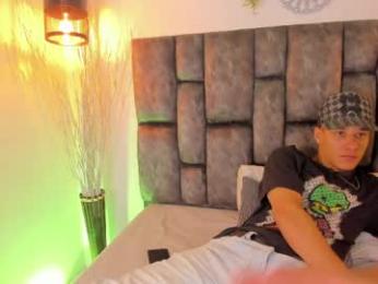 buda_cataleya — webcam model online on chaturbate