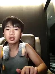 SYT_W — Stripchat stream photo (Aug 2026)