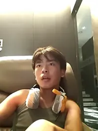 SYT_W — Stripchat stream photo (Aug 2026)