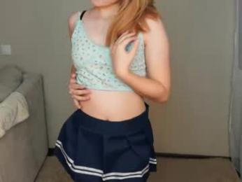 crystal_frost — webcam model online on chaturbate