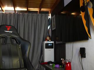 Jackson Cottonwood — webcam model online on flirt4free